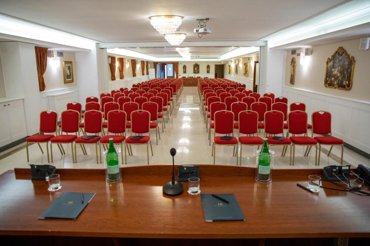 Bel Sito Hotel Due Torri 마노칼자티 외부 사진