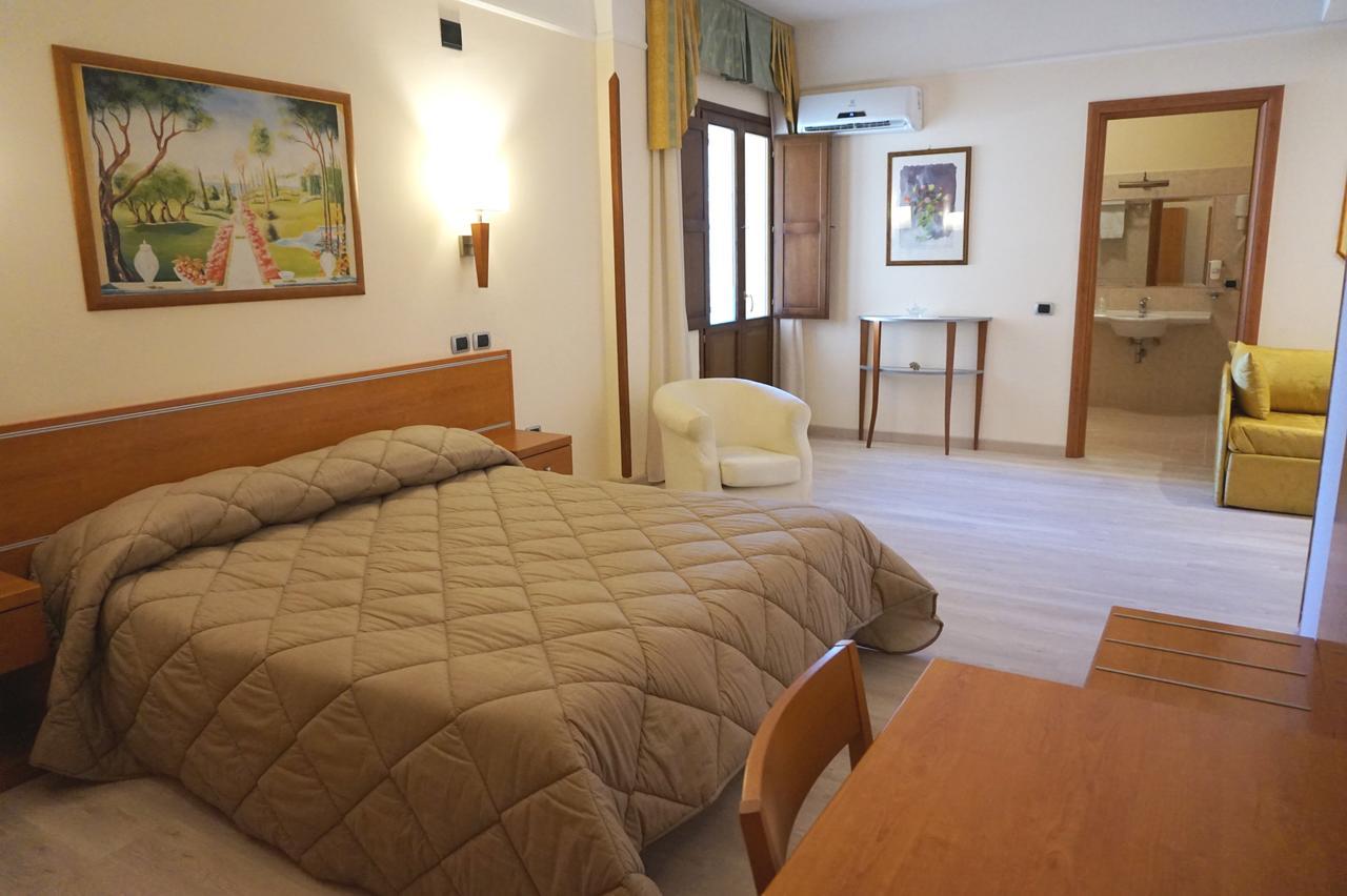 Bel Sito Hotel Due Torri 마노칼자티 외부 사진