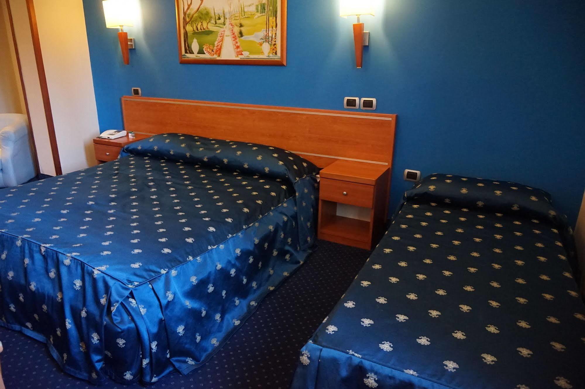 Bel Sito Hotel Due Torri 마노칼자티 외부 사진