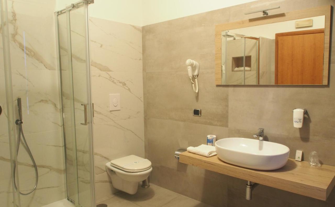 Bel Sito Hotel Due Torri 마노칼자티 외부 사진